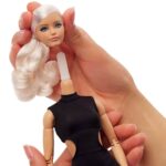 Barbie Basics İkonik Koleksiyon Bebeği Model 02 JBH71 - Görsel 3